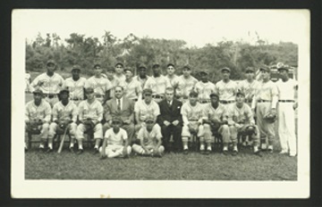 Cuban Sports Memorabilia - 1946 Cienfuegos Elephants Real Photo Postcard with Dihigo