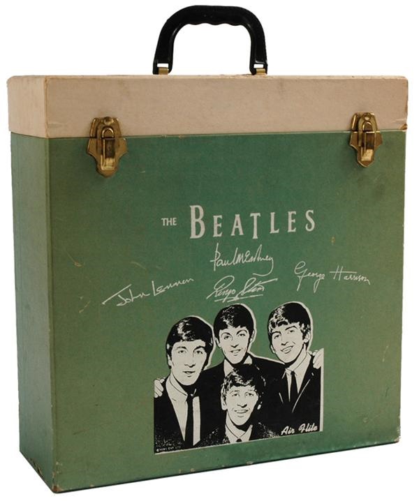 Beatles Memorabilia - 1964 Beatles Record Case