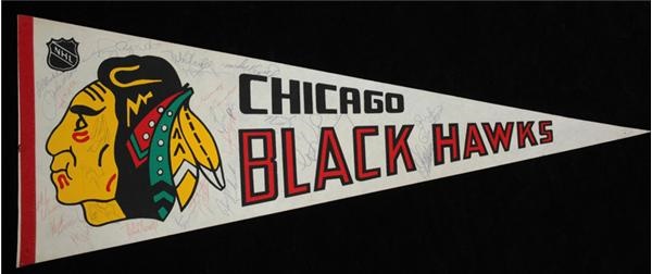 1979-80 Chicago Blackhawks Team Signed Pennant