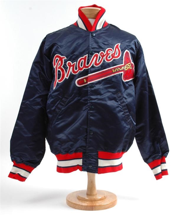 - Greg Maddux Game Used Atlanta Braves Warm Up Jacket