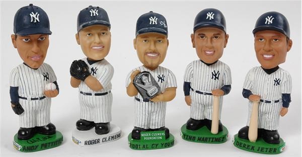 Sports Autographs - Yankees Signed Bobbing Head Collection Of 6 Including Clemens And Jeter