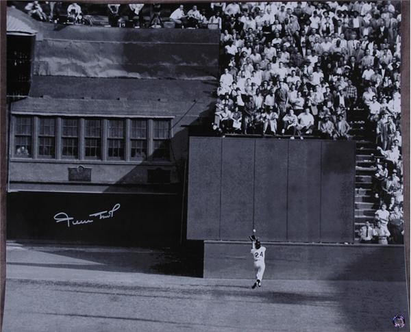 Willie Mays "The Catch" 20 x 24 Signed Photo