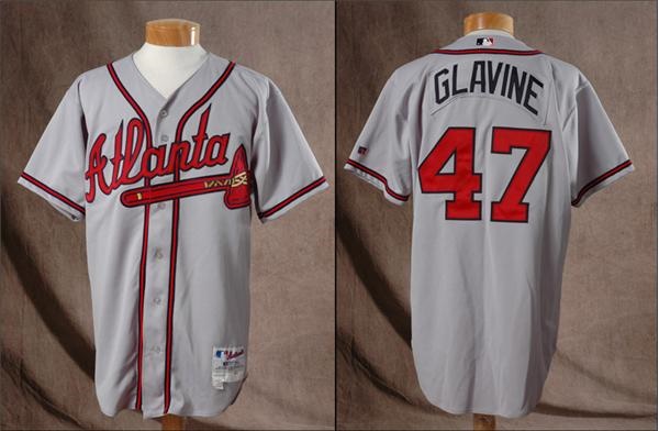 Baseball Equipment - 2002 Tom Glavine Game Worn Jersey
