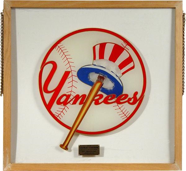 NY Yankees, Giants & Mets - Vintage Yankees Stadium Logo Glass Sign
