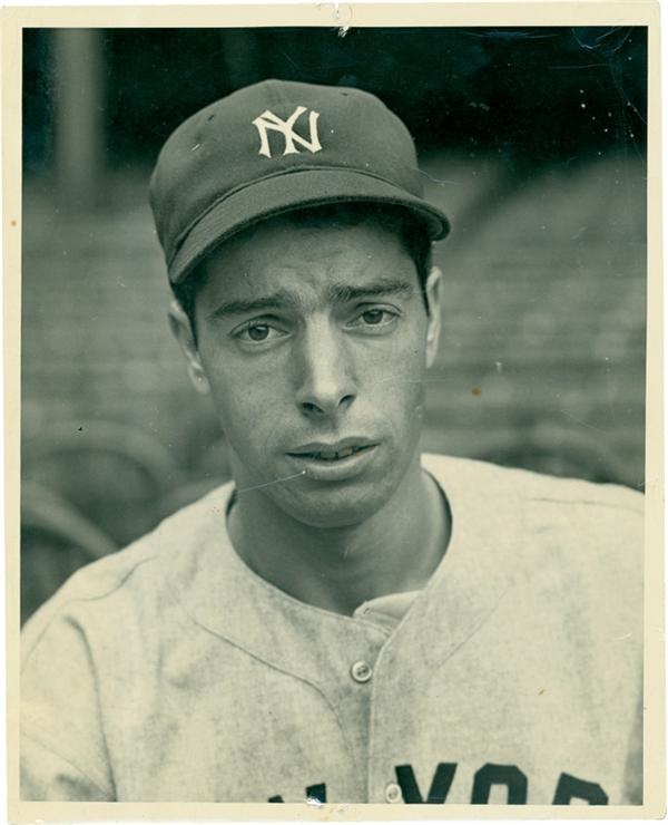 Baseball Photographs - Joe DiMaggio
 Rookie Photo