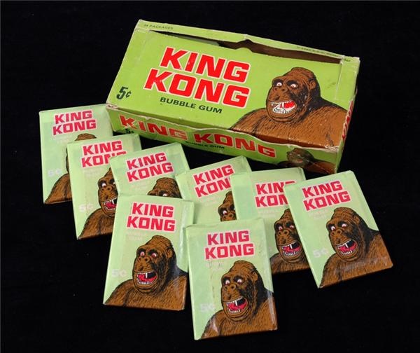 Unopened Material - 1965 Donruss King Kong Near Complete Wax Box