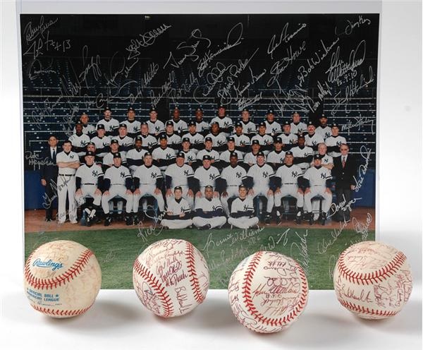 NY Yankees, Giants & Mets - 1995 Yankees Team Signed Baseballs (4) And 11 x 14” Photo With Derek Jeter