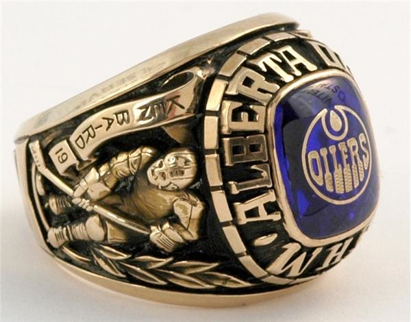 - 1972-73 Alberta Oilers WHA Team Ring