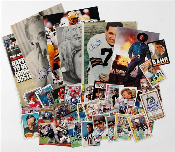 Football - Collection Of Over 800 Football Autographed Items