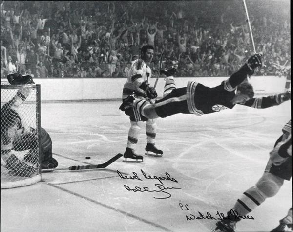 Bobby Orr - Bobby Orr Signed &quot;Watch The Knees&quot; Flying Goal Photo