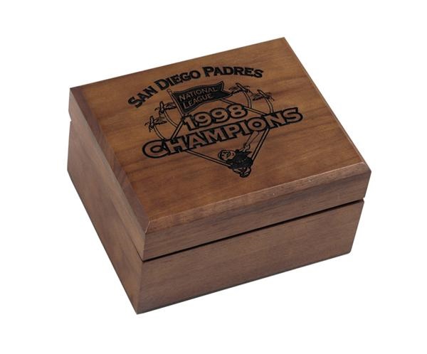 - 1998 San Diego Padres National League Champions Ring in Presentational Box
