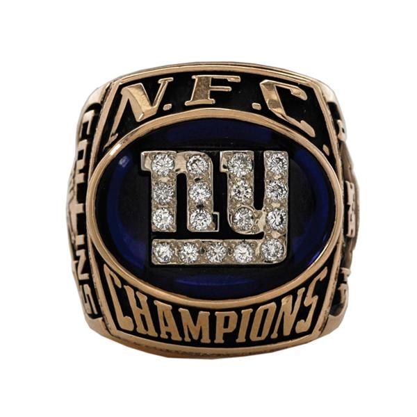 - 2000 New York Giants N.F.C. Champions Ring with Presentational Box