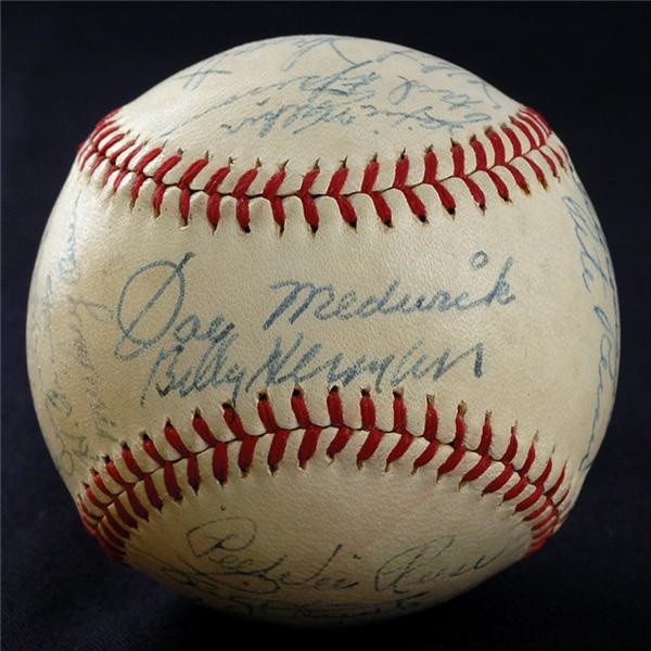 Comerford - 1941 Brooklyn Dodgers Team Signed Baseball