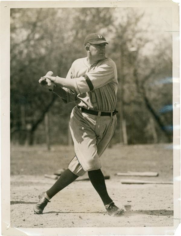 - Ty Cobb 1921 &quot;They Laugh At Father Time&quot; Photo