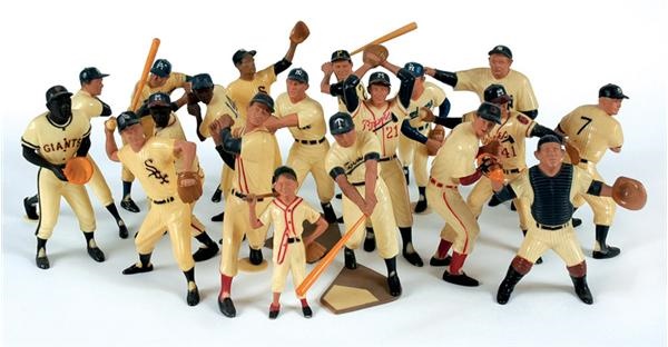 Ernie Davis - Complete Set of Original Hartland Baseball Statues (19)