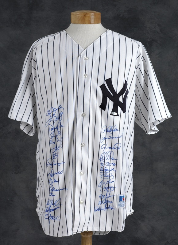 2000 New York Yankees Team Signed Jersey