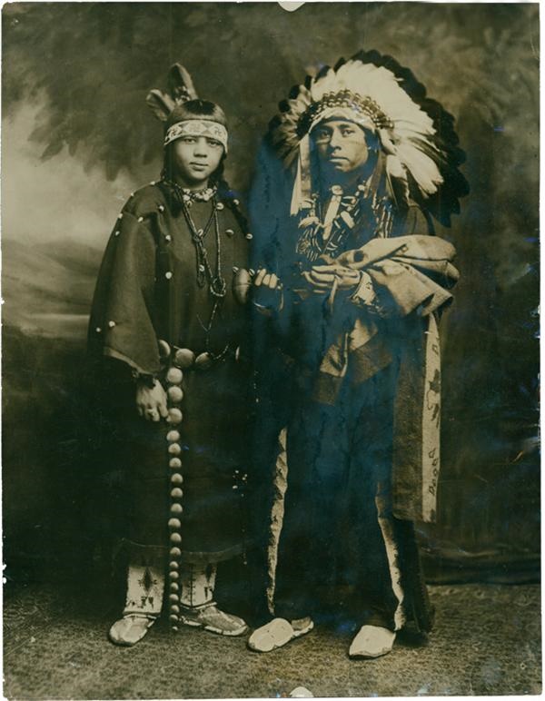 - Chief Red Eagle and His Bride Minnie Sky (1913)