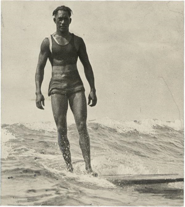 - Duke Kahanamoku Surfing (1922)