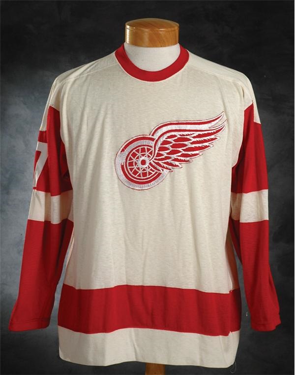 detroit red wings jersey auction