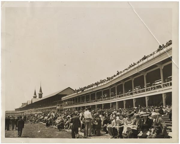 - Kentucky Derby - Churchill Downs