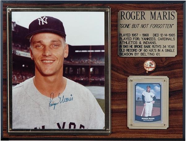 - Roger Maris Autographed Color Photo (8x10&quot;)