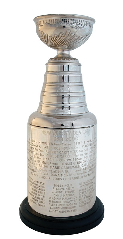 - 1999 / 2000 New Jersey Devils Stanley Cup Trophy