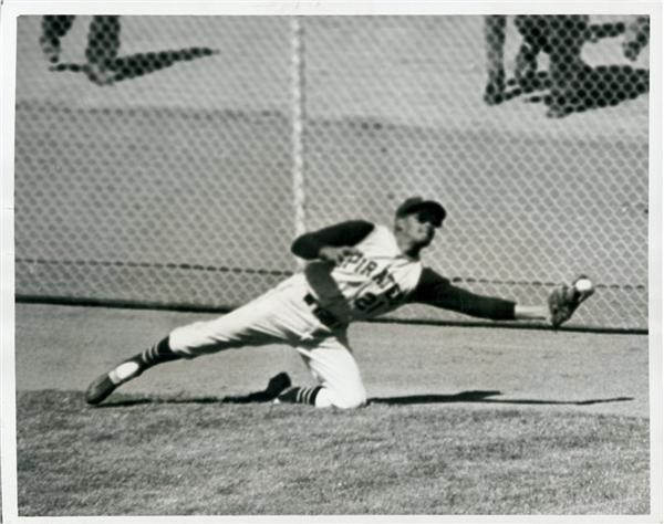 Vintage Roberto Clemente Pictureform Image Ball Three Rivers