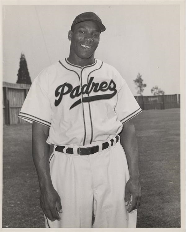 Pacific Coast League - Spectacular Luke Easter Photo by William Rogers (1949)