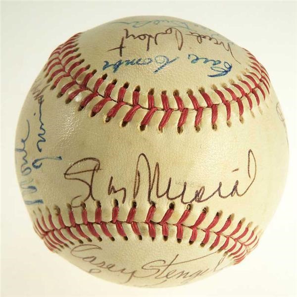 Autographs - 1970's Hall of Famer Signed Baseball 19 signatures