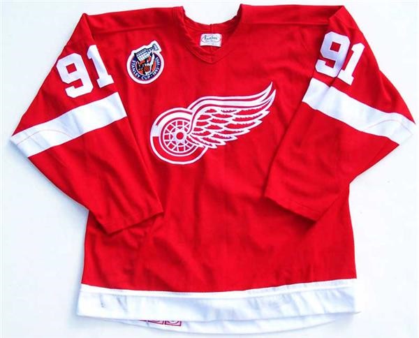 - 1992-93 Sergei Fedorov Game Model Issued Red Wings Jersey
