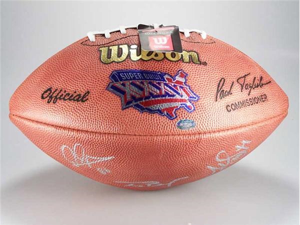 Autographs - 2002 Tom Brady & Patriots Signed Super Bowl XXXVI Football