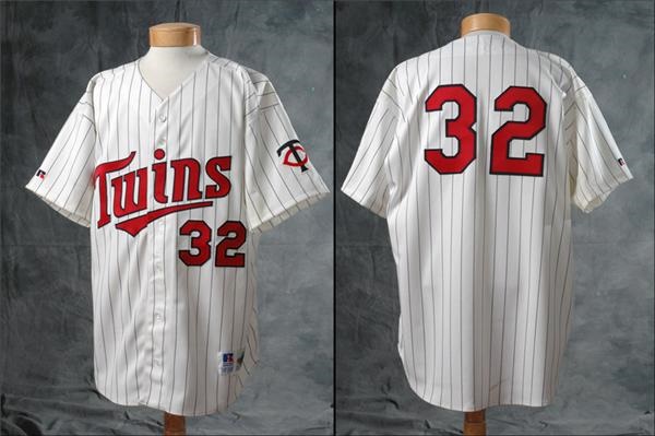Baseball Equipment - 1993 Dave Winfield Game Worn Minnesota Twins Jersey