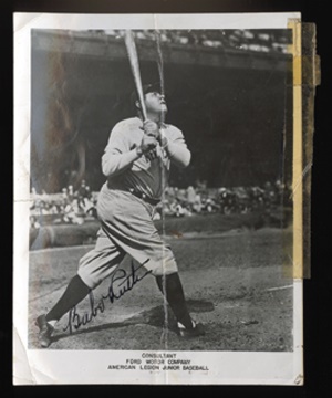 Babe Ruth - Babe Ruth Signed Photograph (5x6")