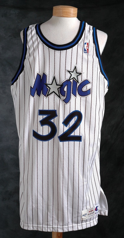 SHAQUILLE O'NEAL SIGNED 1994/1995 TEAM ISSUED ORLANDO MAGIC JERSEY
