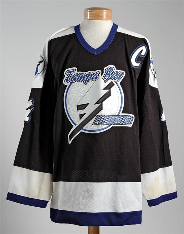 Hockey Equipment - 2000-2001 Vincent Lecavalier Tampa Bay Lightning Game Worn Jersey