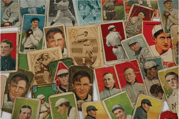 Tremendous Hoard of Tobacco, Caramel & Gum Cards Including Numerous Stars and Hall of Famers (400+)