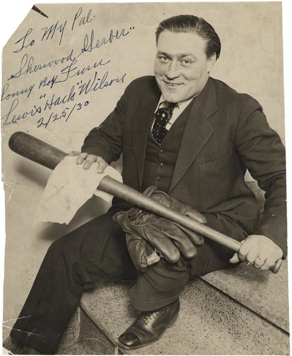 Baseball Autographs - Hack Wilson Signed Photo (8x10")