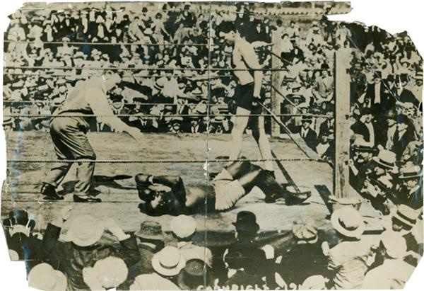 - Famed Jack Johnson v.  Jess Willard Knockout (1915)