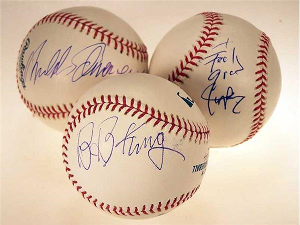 Lelands.com - Autographs Baseball - Past Sports And Collectible Auctions