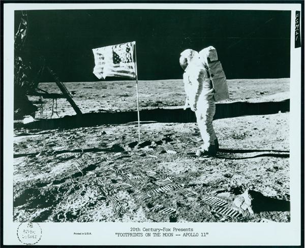 1969 Footprints on the Moon Apollo 11 (15 photos)