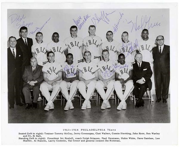 - 1963 Team Signed Philadelphia 76ers NBA Basketball Photo