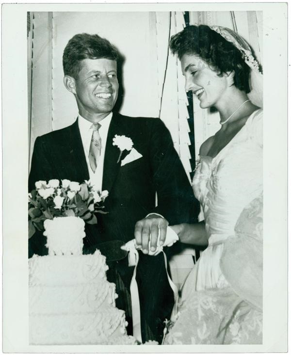 Rock And Pop Culture - The Wedding of John F. Kennedy and Jacqueline Bouvier Photo Collection(3)