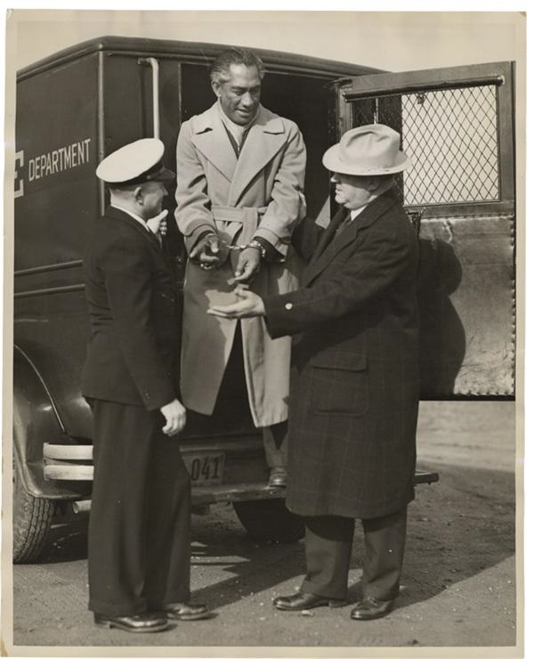 Memorabilia Other - Olympic Swimmer and Surfer Duke Kahanamoku Arrested Photo(1937)
