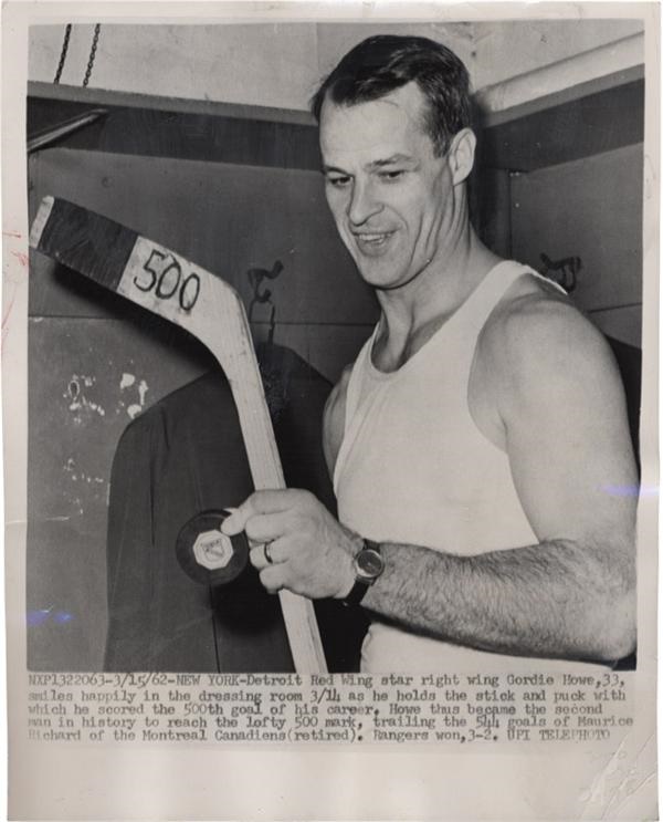Memorabilia Hockey - Gordie Howe 500th Goal Hockey Wire Photo (1962)