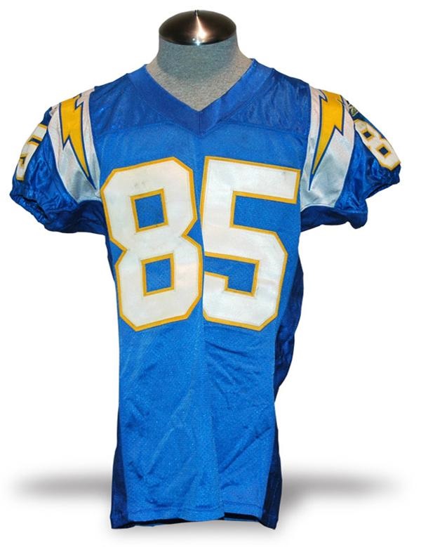 Game Used Football - 2002 Tim Dwight San Diego Charger Game Used Football Jersey PSA DNA