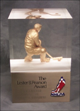 Guy Lafleur - 1975-76 Lester B. Pearson Award Presented to Guy Lafleur (10.5")