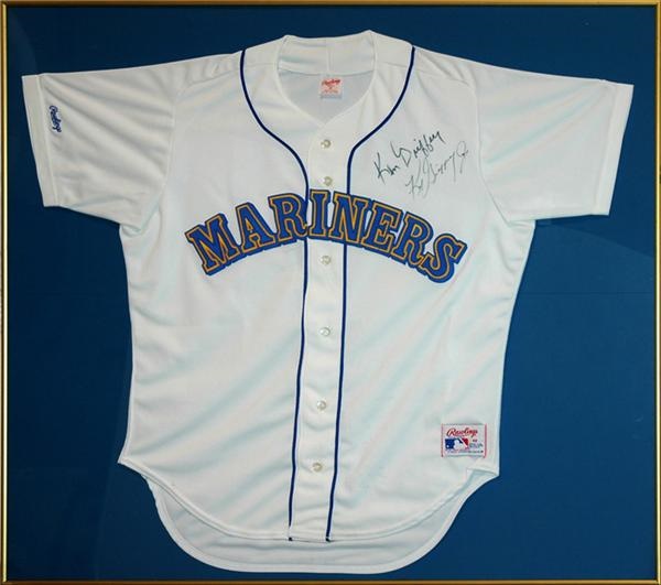 Autographs Baseball - Ken Griffey Jr. and Sr. Signed Jersey and Photo (2)