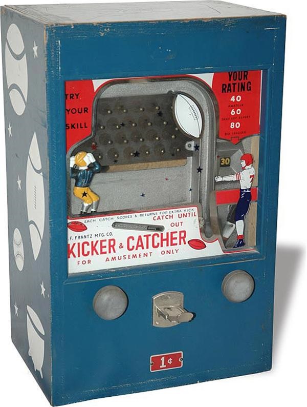 Memorabilia Football - Kicker Catcher Football Coin Op Machine