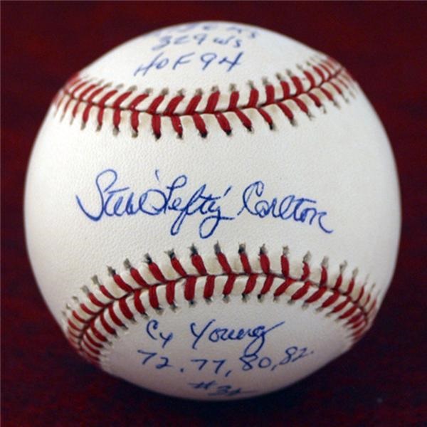 St. Louis Cardinals - Steve Carlton Single Signed Statistics Baseball