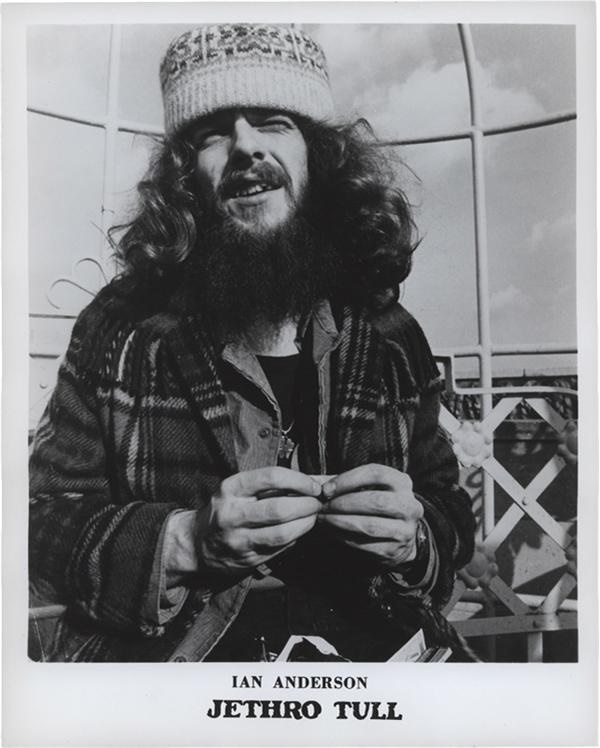 Rock And Pop Culture - The Jethro Tull File (21 photos)
